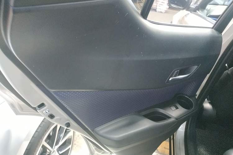 Used Toyota C-HR 2020 2.0L Leading Edition
