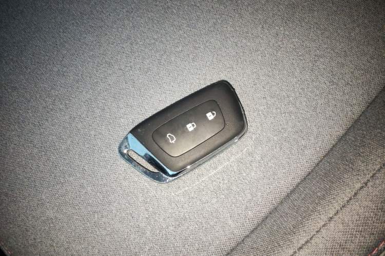 Used Baojun E300 2020 Starry Intelligence Edition
