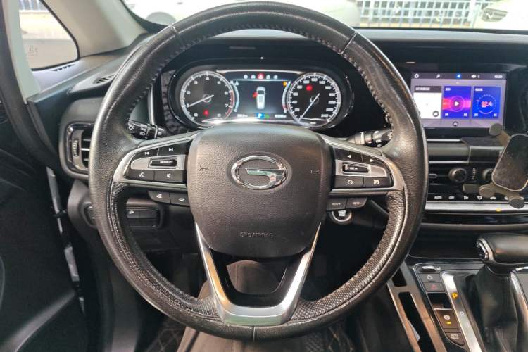 Used GAC Trumpchi M6 2021 270T DCT Luxury Edition (7-seater)

