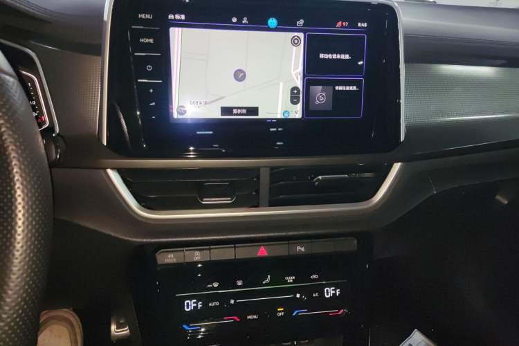 Used Volkswagen T-ROC 2023 300TSI DSG Two-Wheel-Drive Chen Guang Edition
