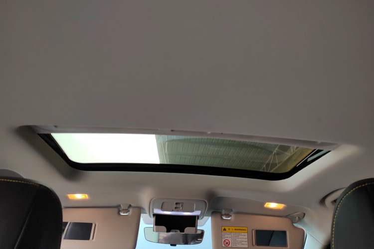 Used Roewe i5 2021 Revised Version 1.5L CVT Diamond Edition