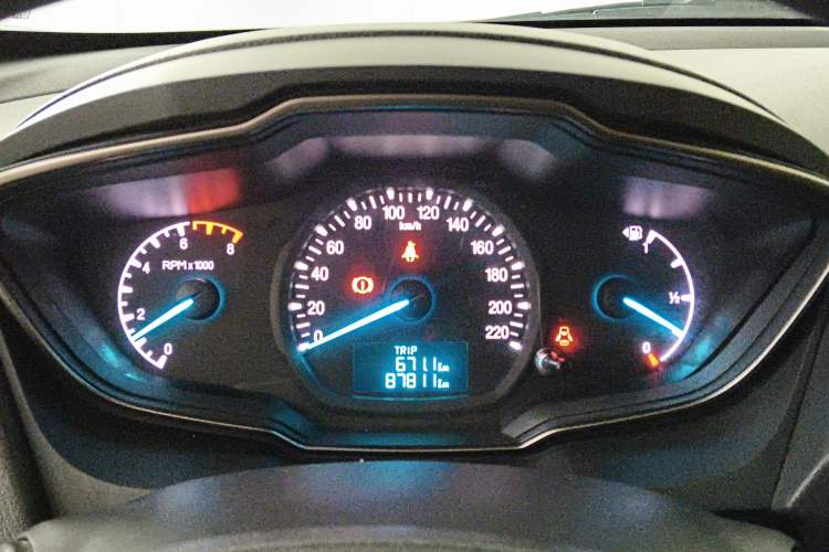 Used Ford Escort 2015 1.5L Manual Comfort Model
