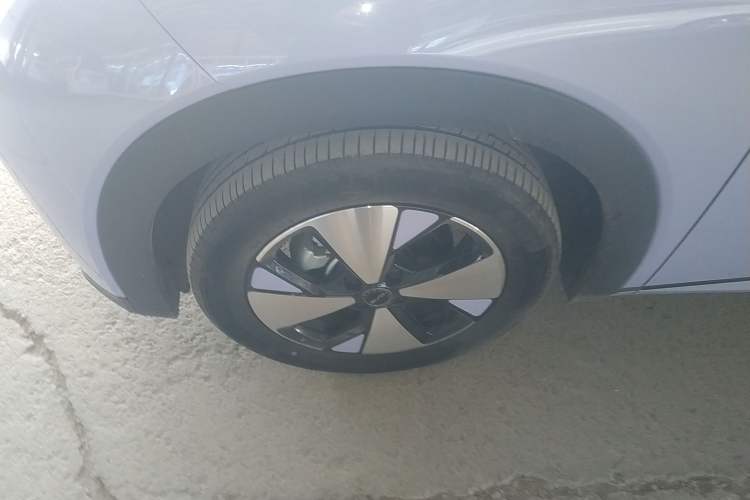 Used BYD Dolphin 2023 420 km Free Version
