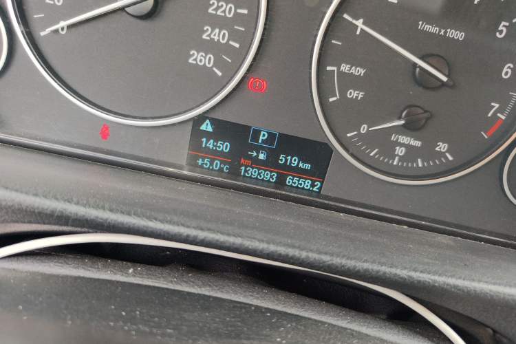 TDK.VehicleDetails.img