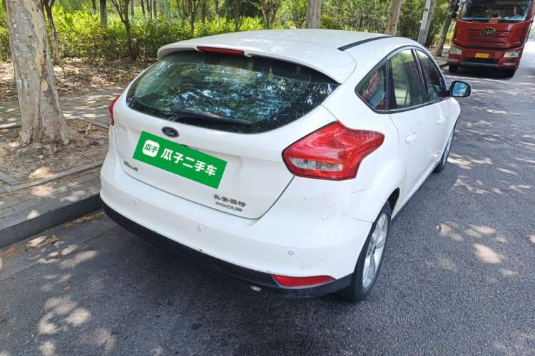 Used Ford Focus 2015 Hatchback 1.6L Automatic Comfort Model
