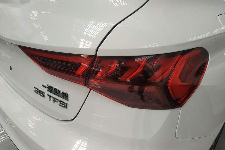 Used Audi A3 2024 Sportback 35 TFSI Fashionable Sports Model
