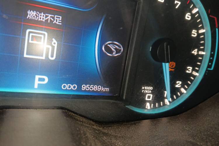 Used Soueast DX7 2015 1.5T Automatic Luxury Model