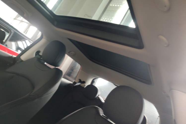 Used  MINI 2019 1.5T COOPER Classic Edition
