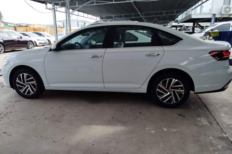 Used Volkswagen Lavida 2024 1.5L Automatic 5 Million Edition
