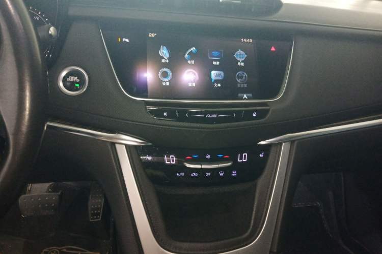 Used Cadillac XT5 2016 25T Luxury Model
