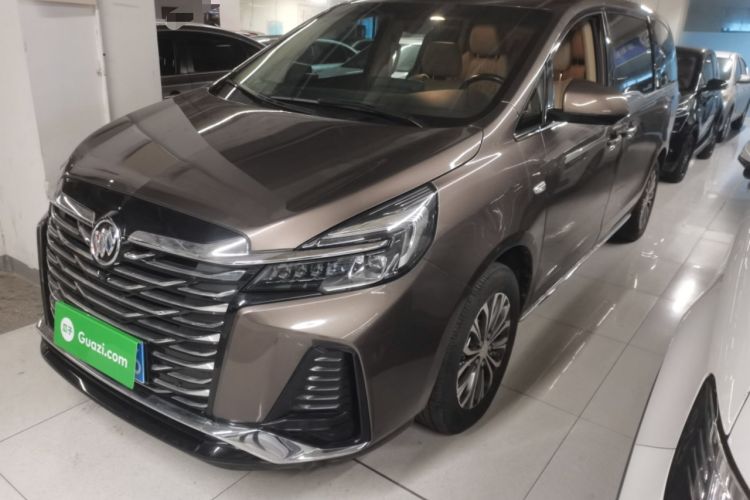 Used Buick GL8 2023 Facelifted Land Cruiser Executive Luxury Version