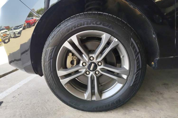 Used Wey VV5 2019 2.0T Two-Wheel-Drive Ultimate Edition