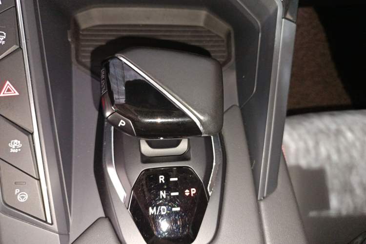 Used Lynk & Co 06 2020 1.5T YAO Halo
