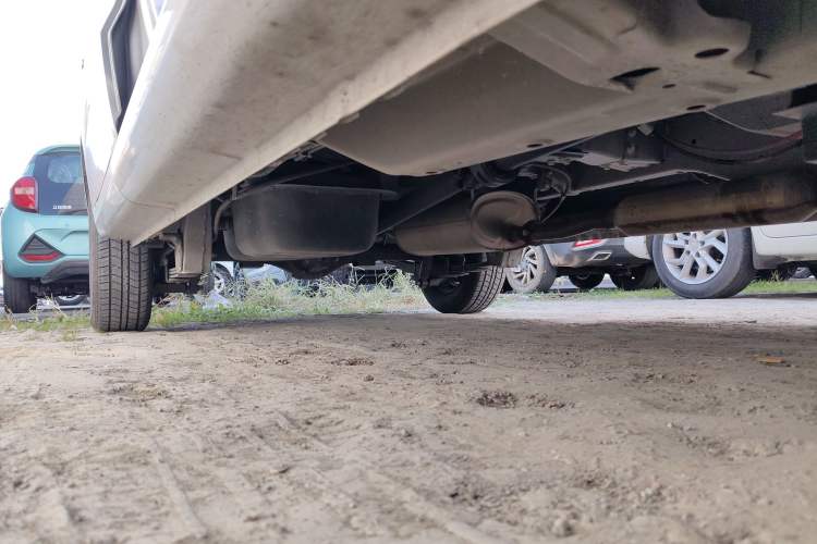 Used Wuling Hongguang V 2022 1.5L Jingqu Edition Enclosed-Window Vehicle with Electric Power Steering LAR
