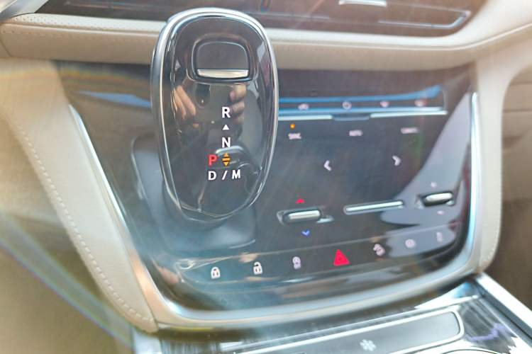 Used Buick GL8 2023 ES Lu Zun Deluxe and Yue Edition