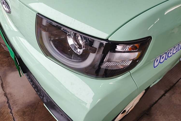 Used Chery QQ Ice Cream 2022 120km Conical Shape Lithium Iron Phosphate