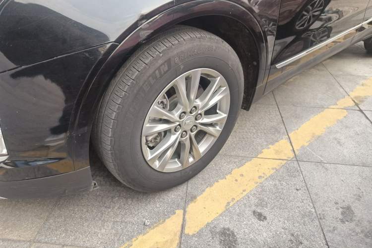 Used Cadillac XT5 2021 2.0T Two-Wheel Drive Luxury Version