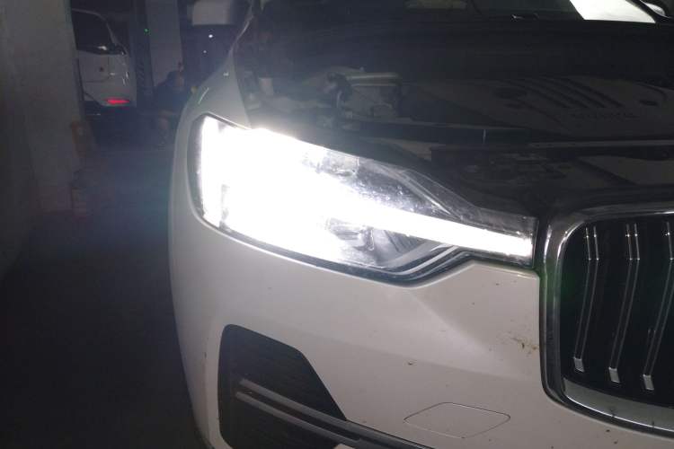 Used Volvo XC60 2022 B5 4x4 Smart Luxury Edition
