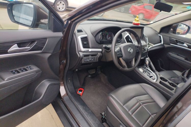 Used Dongfeng Aeolus AX7 2016 2.0L Automatic Zhiyi Trim