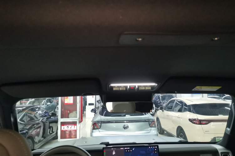 Used  V23 2025 501 Four-Wheel Drive Intelligent Driving Version