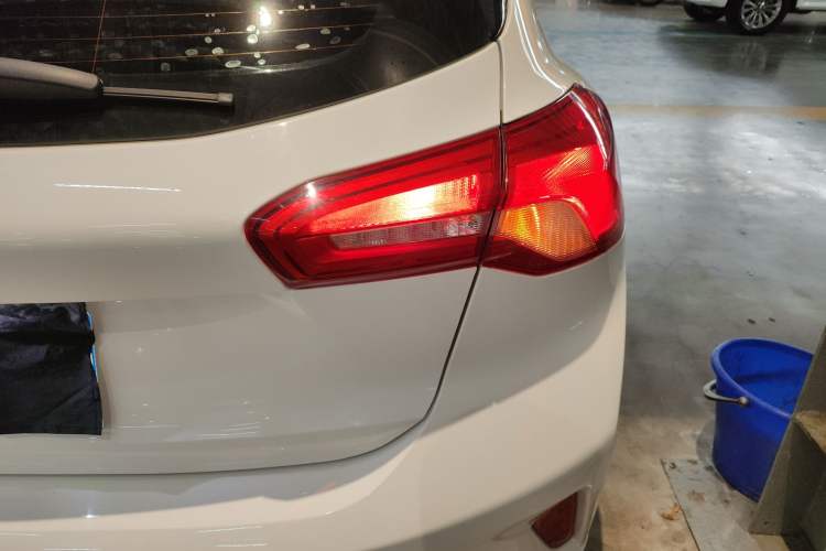 Used Ford Focus 2019 Hatchback 1.5L Manual FENGYUE Model China V Standard
