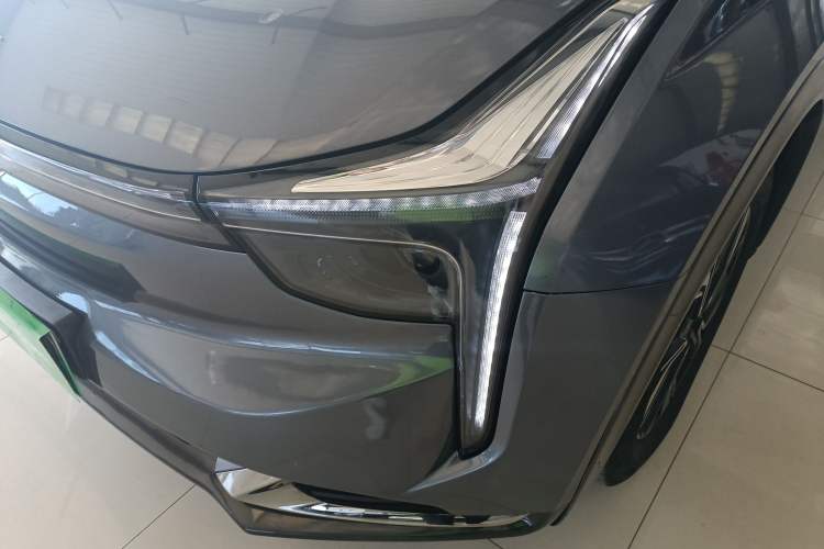 Used NETA U 2023 NETA U-Ⅱ Challenge Edition 400 U Show - Lithium-Ion Battery
