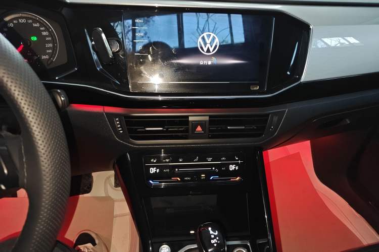 Used Volkswagen Tayron 2020 330TSI Two-Wheel Drive Luxury Smart Connectivity Version
