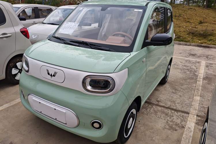 Used Wuling Hongguang MINIEV 2024 3rd Generation 215km Youth Edition