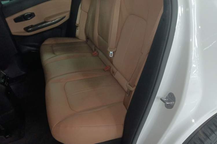 Used Nio ES6 2020 420 km Sport Edition
