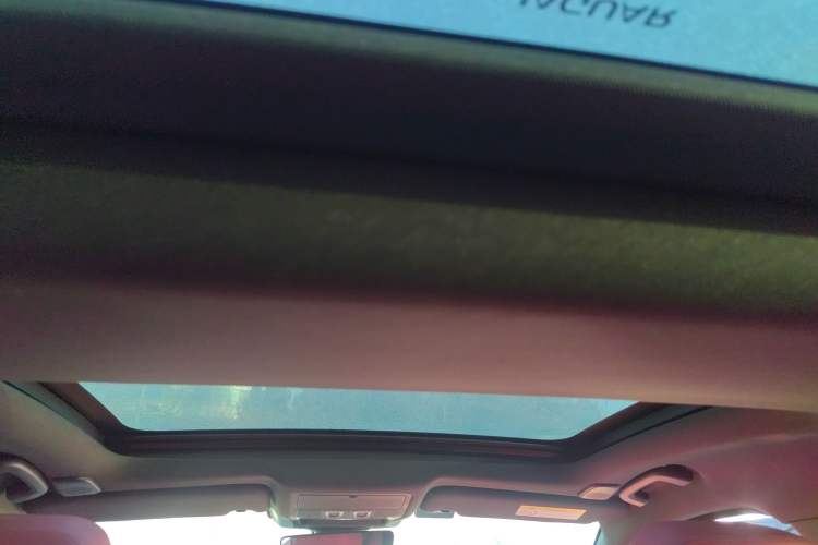 Used Jaguar XFL 2022 XFL 2.0T P250 Two-Wheel-Drive Elite Sport Edition