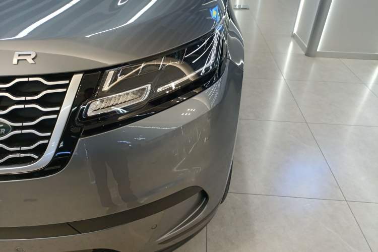 Used Land Rover Range Rover Velar 2023 250 PS
