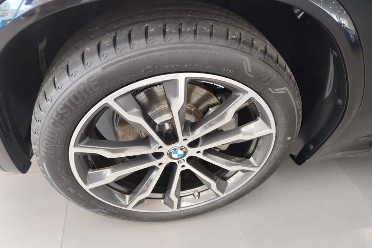 Used BMW X3 2023 Restyled xDrive30i Leading Edition M Night Sky Package
