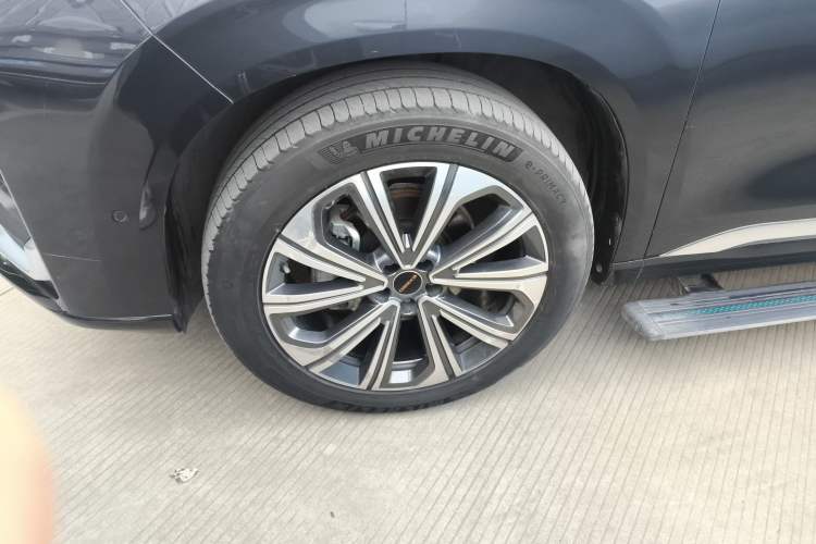 Used  Lanyue 2023 400T Four-Wheel Drive Star Prestige Edition 6 Seats
