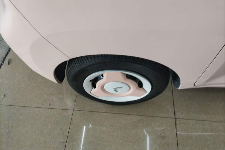 Used Wuling Hongguang MINIEV 2021 Macaron Premium Model – Lithium Iron Phosphate