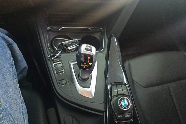 Used BMW 3 Series 2017 318Li Fashion Model