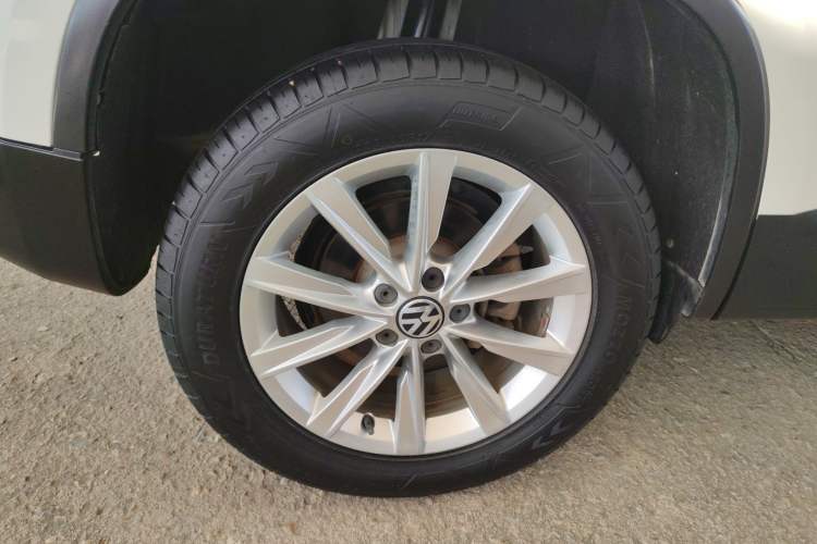 Used Volkswagen Tiguan 2016 280TSI Automatic Two-Wheel-Drive Silk Road Style Edition