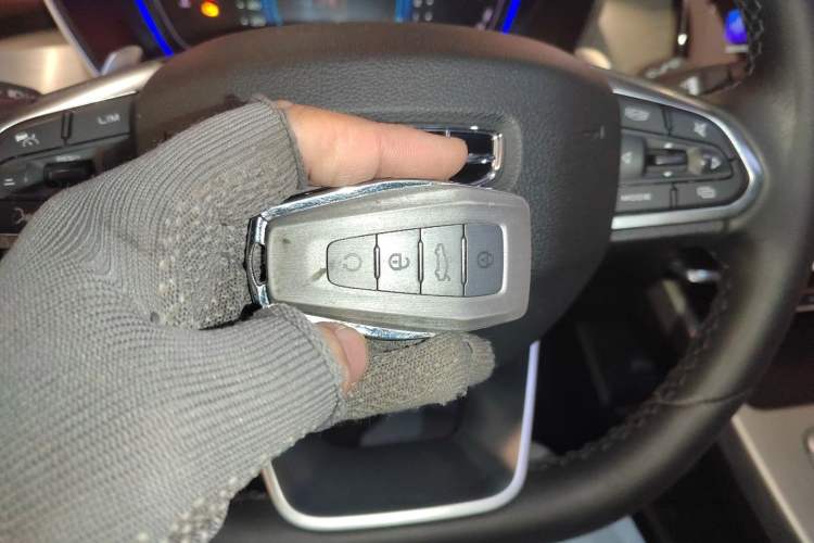 Used Geely Auto Coolray 2019 Sport Model 260T DCT Battle China V Standard
