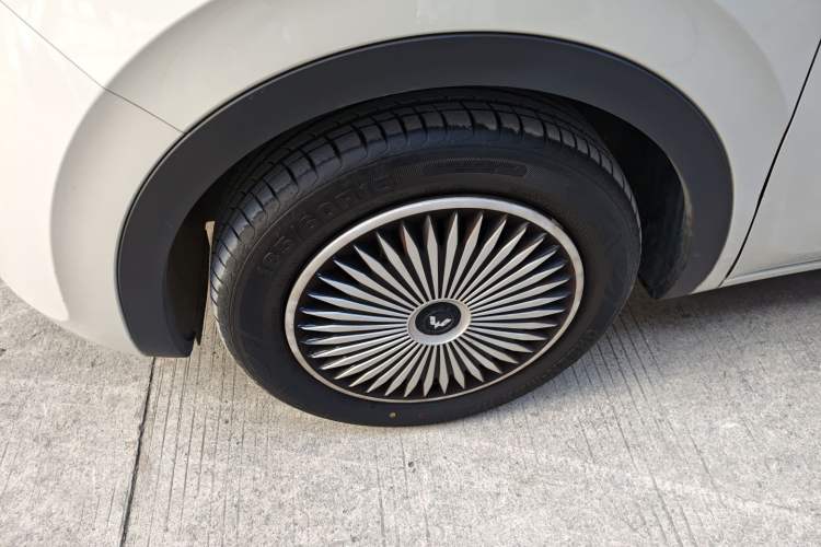 Used Wuling Bingo 2024 333 km Enjoyment Version
