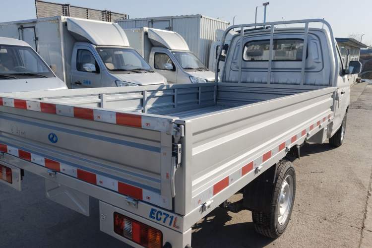 Used Ruichi EC71 2024 EC71L Cargo Pioneer I Model 41.85 kWh
