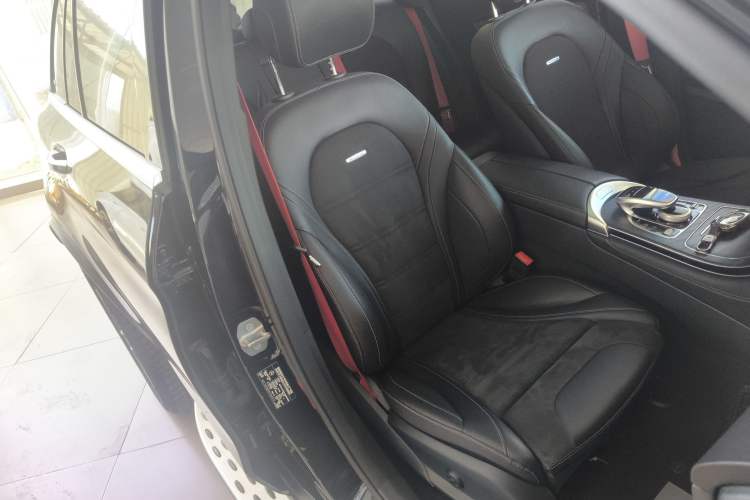 Used Mercedes-Benz GLC AMG 2018 AMG GLC 63 4MATIC+
