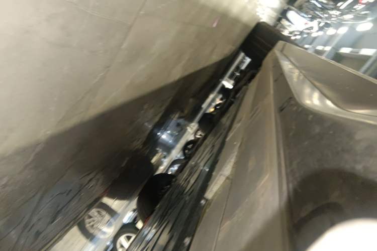 Used Nio ES6 2024 75 kWh
