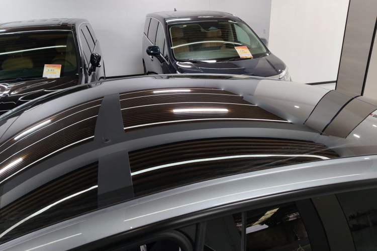 Used Tesla Model Y 2025 Rear-Wheel-Drive Version
