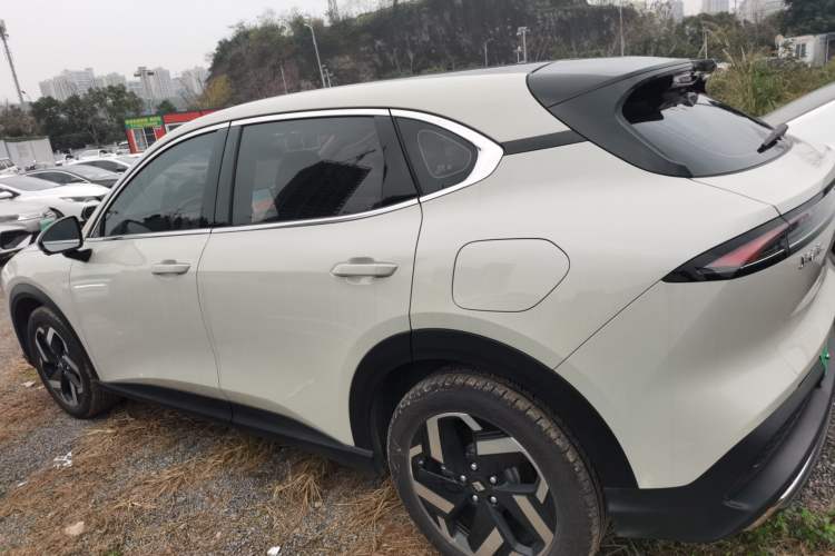 Used Baojun Yunhai 2024 500km Pure Electric Version
