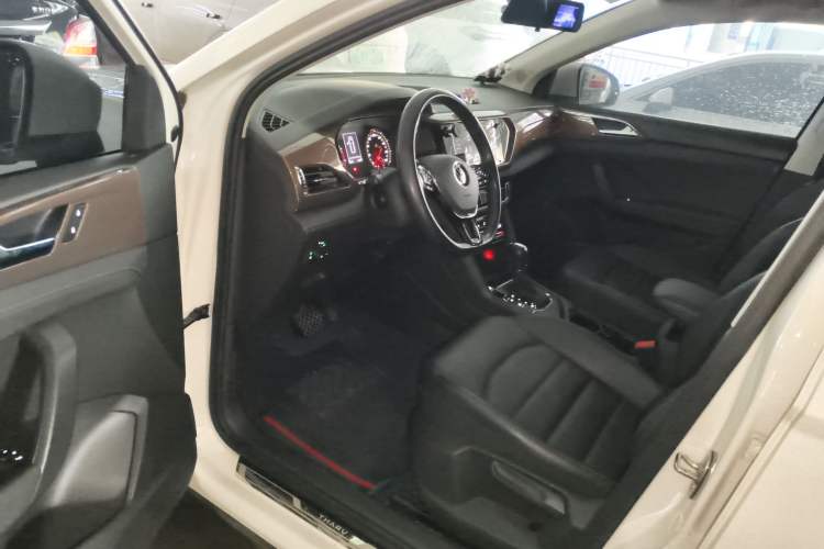 Used Volkswagen Tharu 2021 280TSI Two-Wheel Drive Comfort Edition
