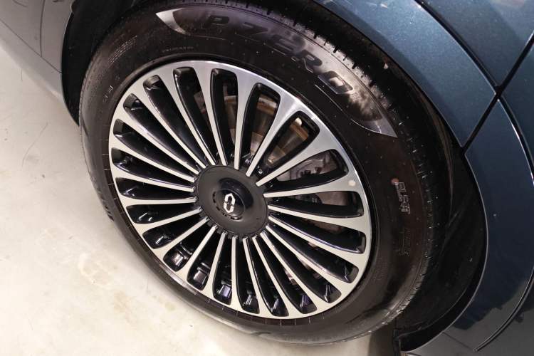 Used Hima AITO M9 2024 All-Electric Ultra Version 100 kWh 5-Seater Model