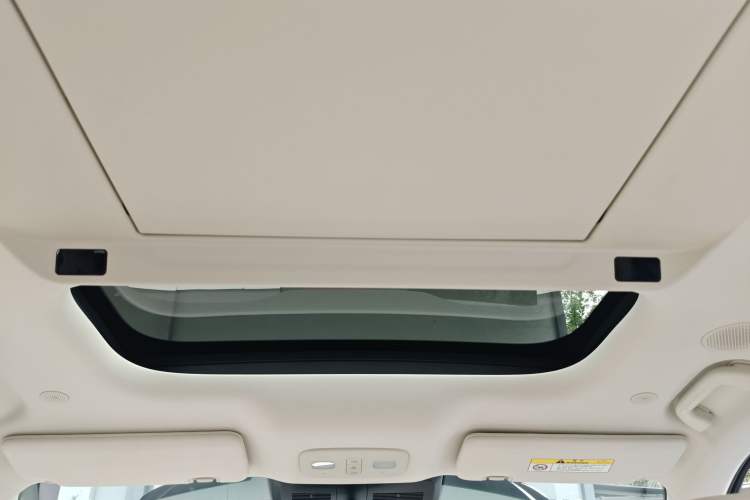 Used Wey Lanshan 2025 Four-Wheel Drive Max
