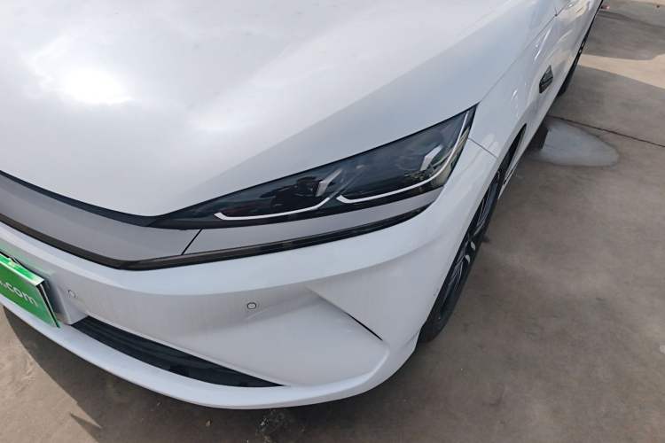 TDK.VehicleDetails.img