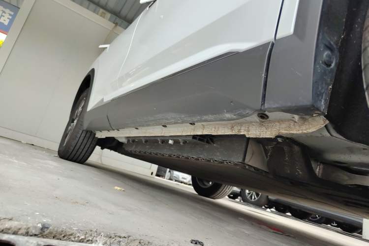 Used Dongfeng Aeolus L7 New Energy 
