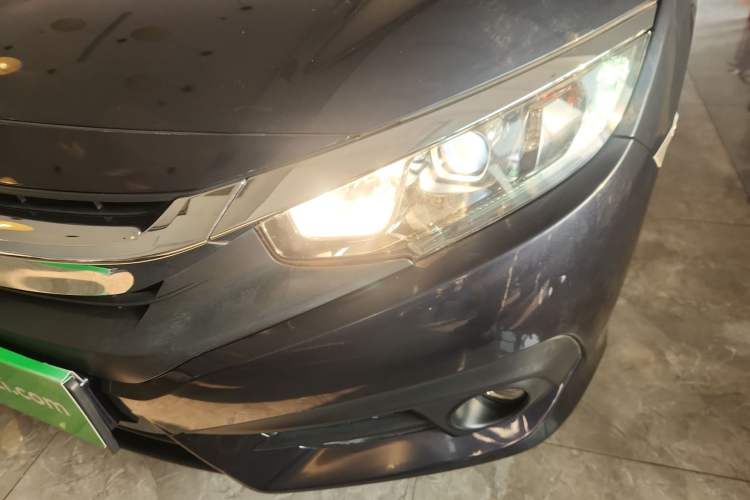 Used Honda Civic 2016 220TURBO Manual Luxury Edition