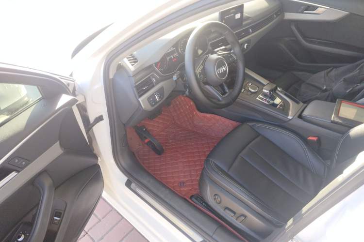 Used Audi A4L 2018 30th Anniversary Edition 40 TFSI Trendy Model